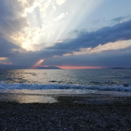 Seaside Sunset Апартаменты *